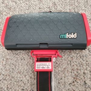Mifold compact car seat